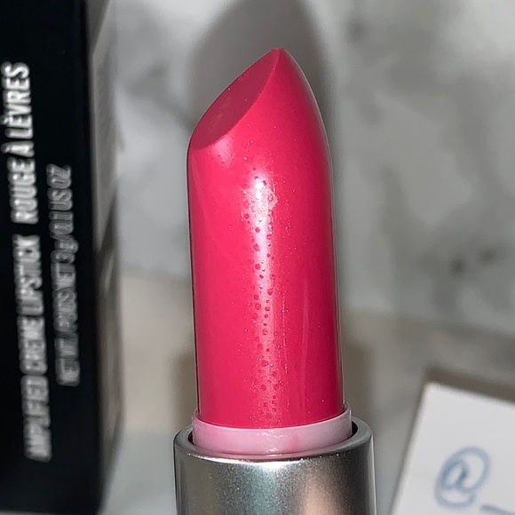 NIB DIVA-ISH Amplified Lipstick MAC - Picture 4 of 16